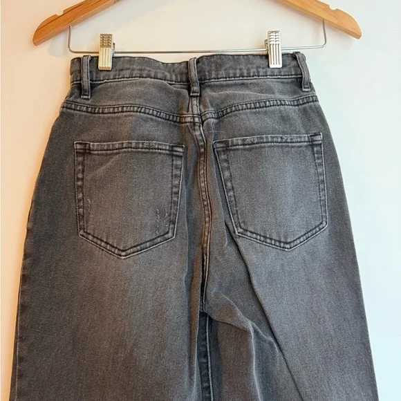 PacSun High Rise Straight Leg Ripped Black Jeans - Picture 8 of 8